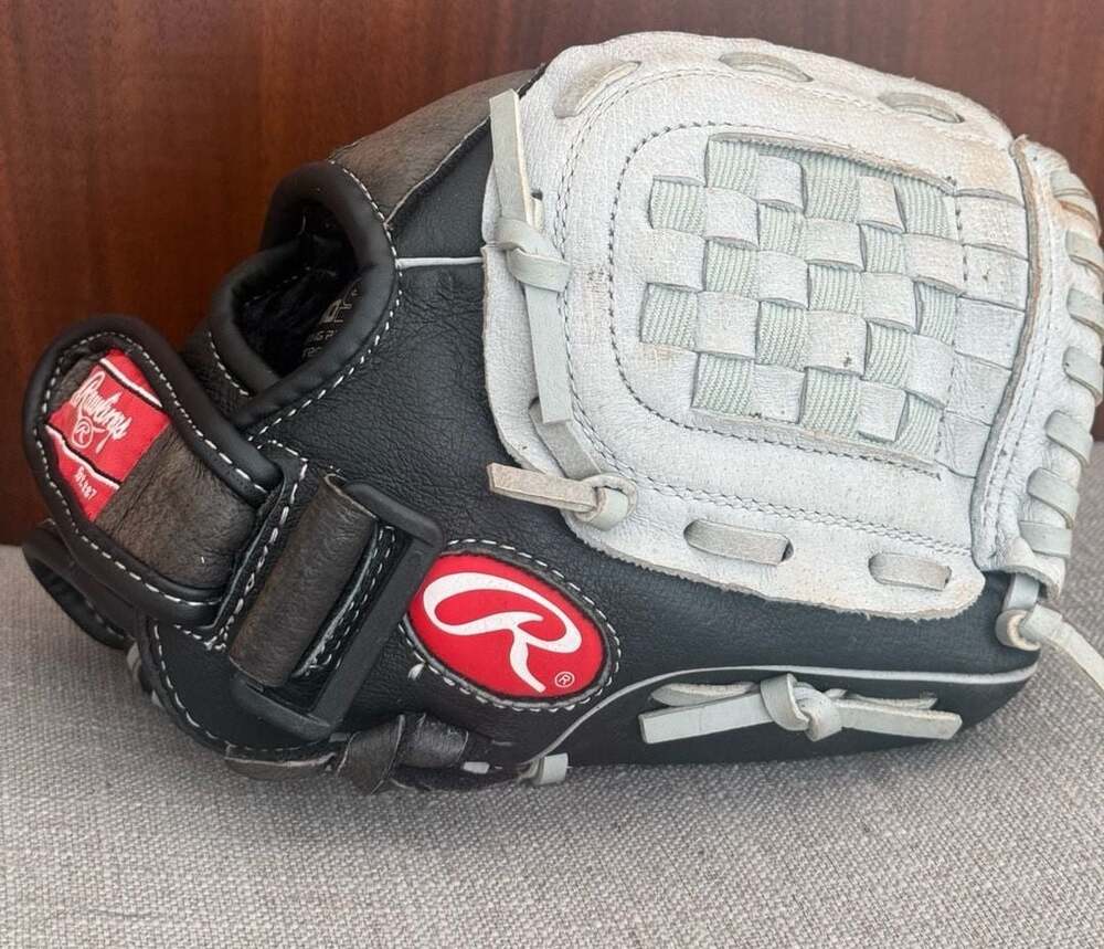Rawlings Sure Catch 10.5" Infield Baseball Glove, Right Hand Throw